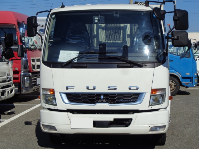 R2���դ����ե����������ץ쥹��7Ω�ơ�����֥Хå�����ƥ�