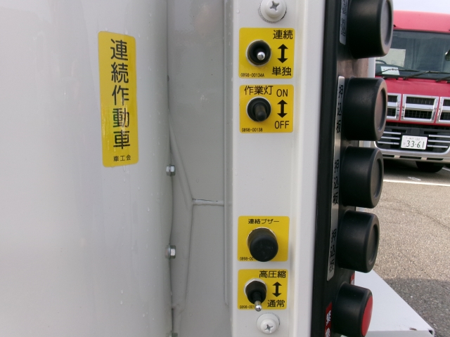 R8�������󥸥㡼���ץ쥹���г���10.2Ω�ơ�̤���Ѽ�