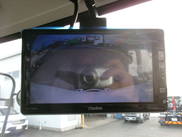 R8�������󥸥㡼���ץ쥹���г���10.2Ω�ơ�̤���Ѽ�